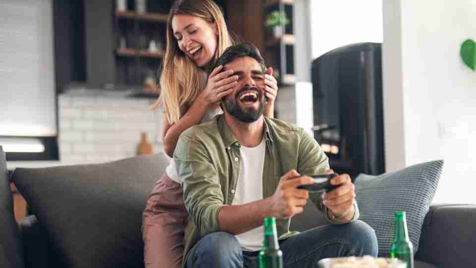 50 Couple Games To Spice Up The Game Night With Your Main 