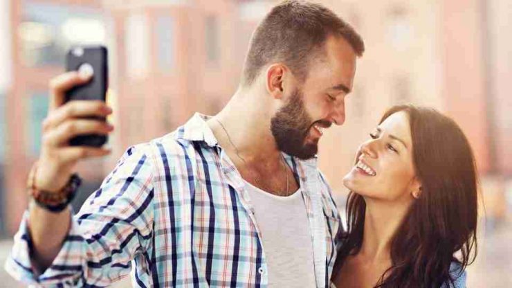 Friends With Benefits Relationship Definition Signs Reasons More