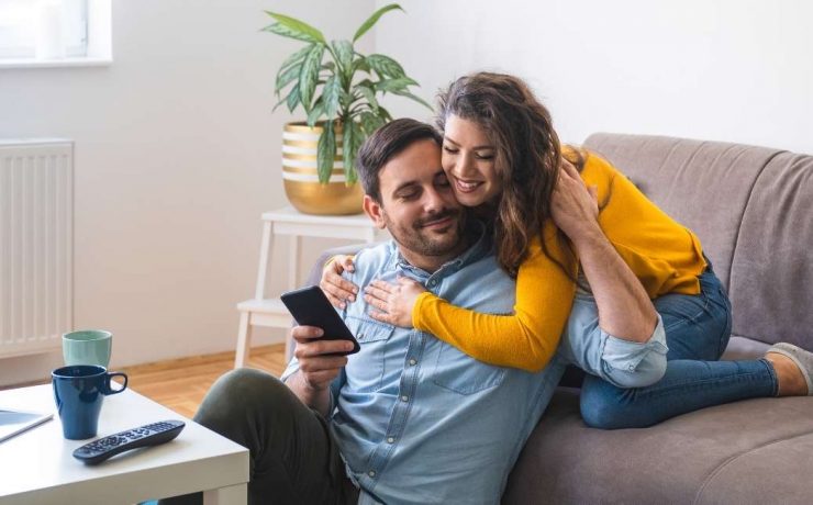 Serious Relationship - Definition, Signs, Questions & How To Move On