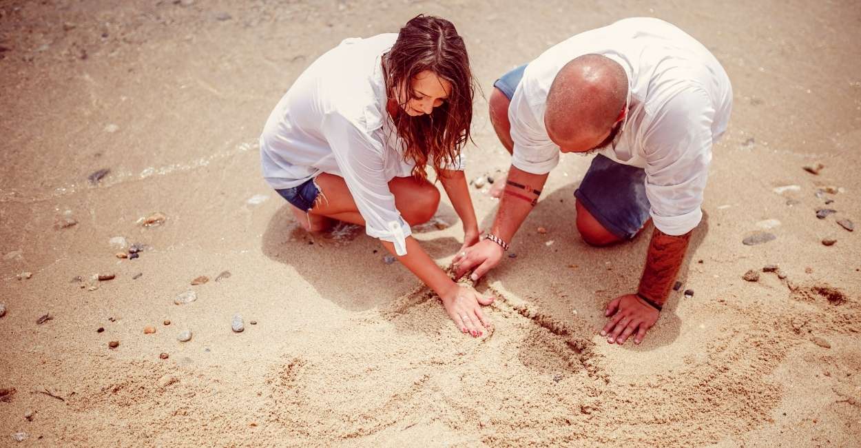 100+ Beach Date Ideas to Have Surprise Your Partner On the Shore