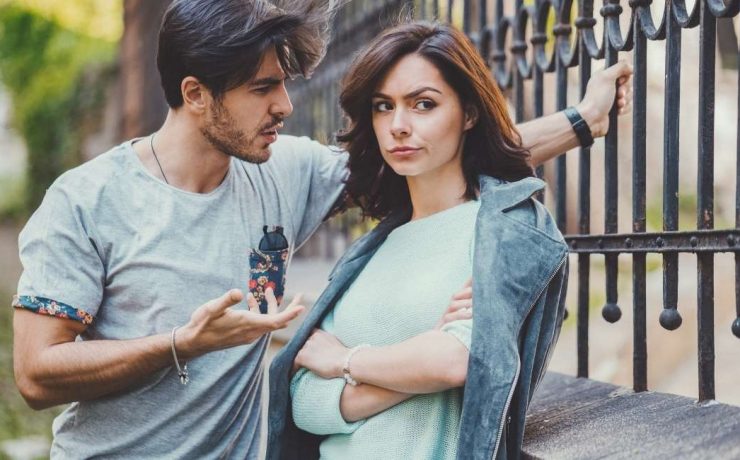 Back Burner Relationship - Definition, Signs, Psychology and More
