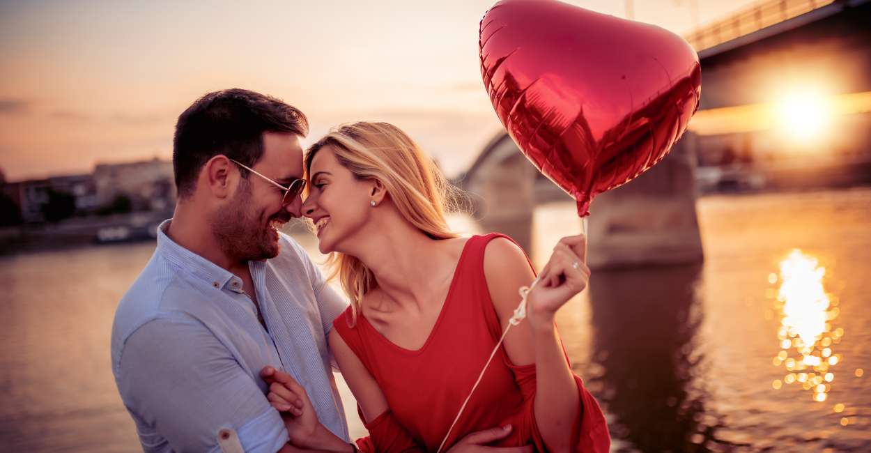 Love vs Attachment – 20 Differences You Must Know