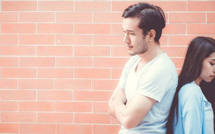 20 Glum Signs He Is Forcing Himself To Love You 