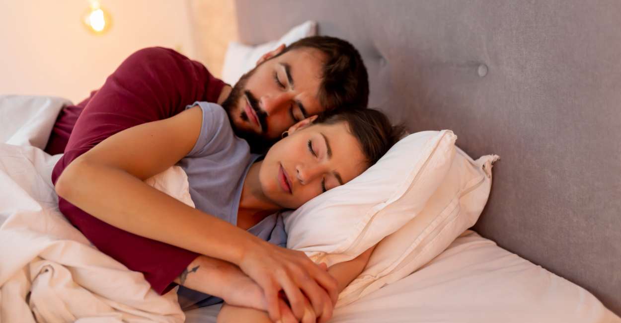27 Types Of Couple Sleeping Positions And Their Hidden Meanings