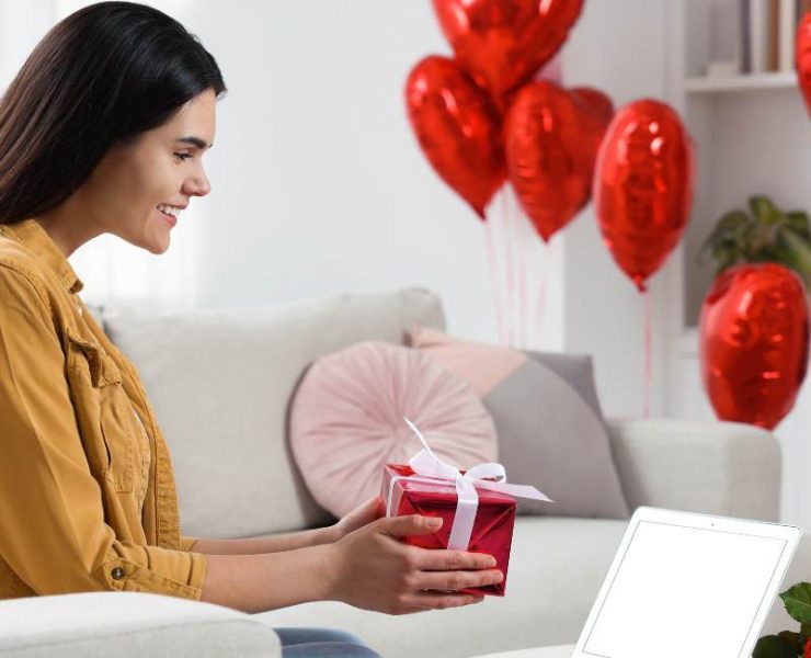 How To Be More Romantic In A Long Distance Relationship 25 Charming Tips